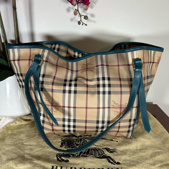 Authentic Burberry Shoulder Bag Tote Bag PVC/Leather Beige +Dust Bag - Picture 2 of 13